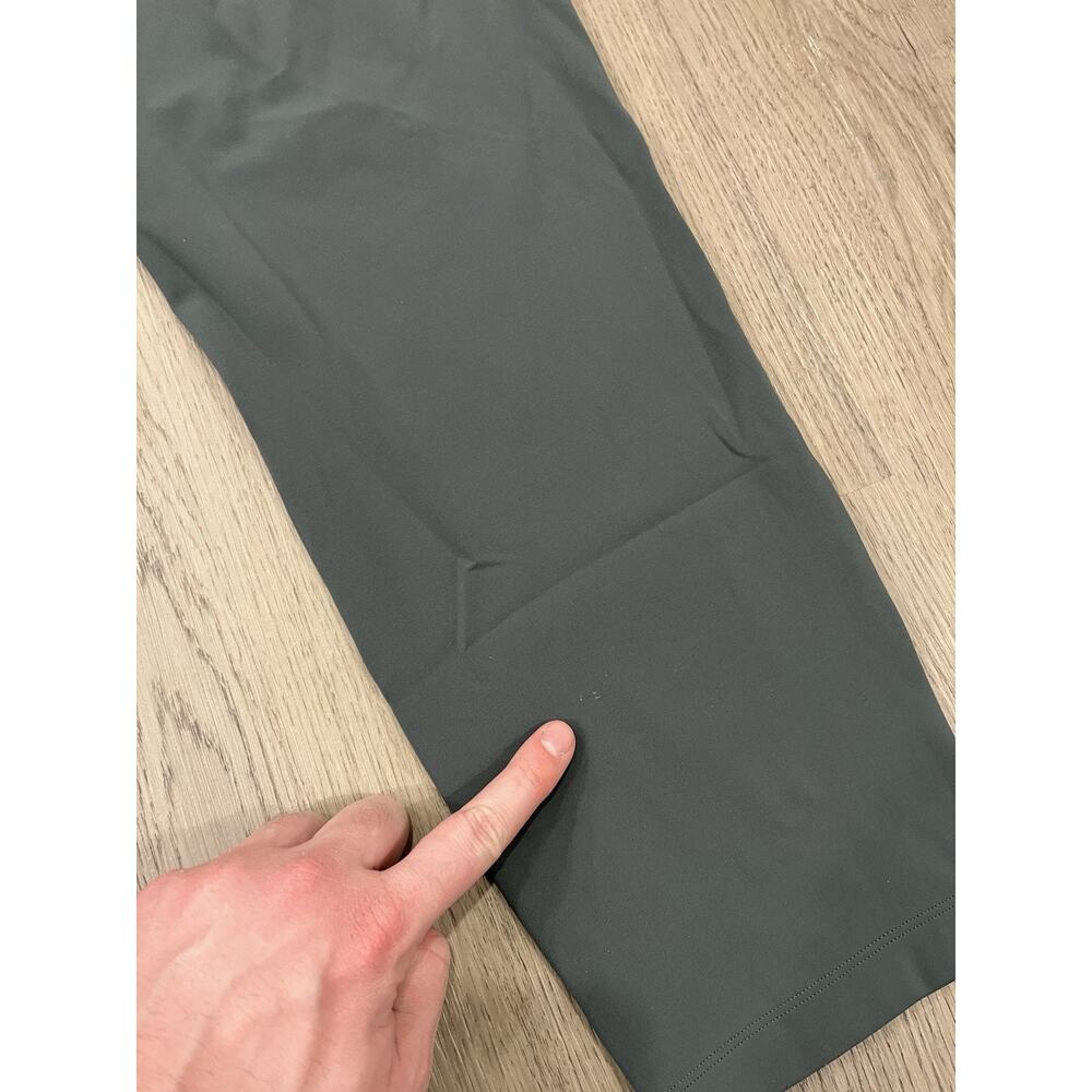 LULULEMON On The Fly Jogger Green Athleisure Pants Size 8 Inseam 27” - Picture 7 of 12